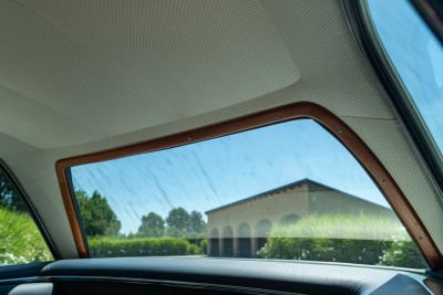 1965 MERCEDES-BENZ 230 SL