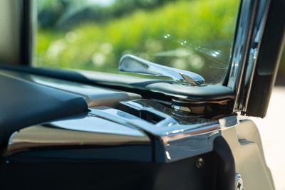 1965 MERCEDES-BENZ 230 SL