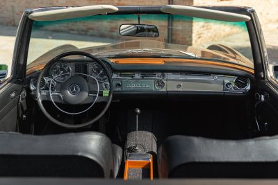 1969 MERCEDES-BENZ 280 SL