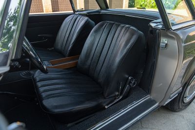 1969 MERCEDES-BENZ 280 SL