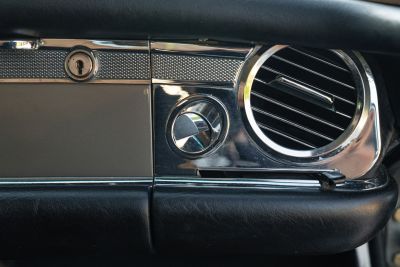 1969 MERCEDES-BENZ 280 SL